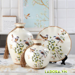 Mua bình gốm sứ chim và hoa trang trí tại LaDora.vn