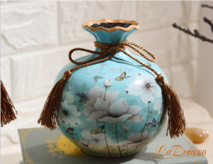 bình gốm trang trí tại ladora