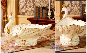 Đồ trang trí bàn ăn sang trọng và đẳng cấp đĩa đựng trái cây chim công tại ladora.com.vn