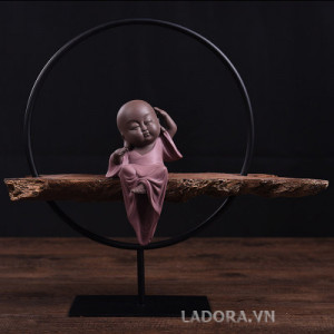 tượng trang trí bàn đẹp tại ladora.com.vn