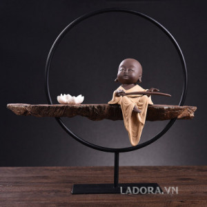 tượng trang trí bàn đẹp tại ladora.com.vn