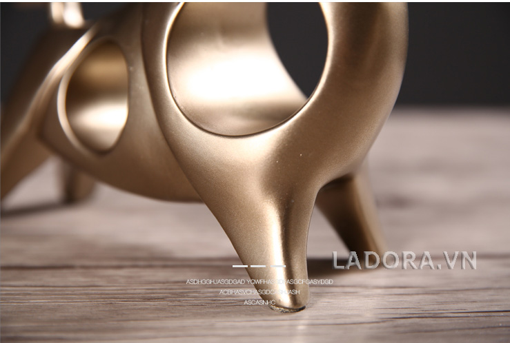 cặp bò may mắn tại ladora.com.vn