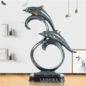 con vật trang trí bàn tại ladora.com.vn