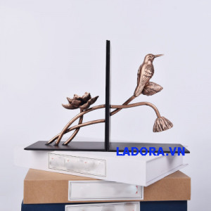 đồ vật trang trí bàn tại ladora.com.vn