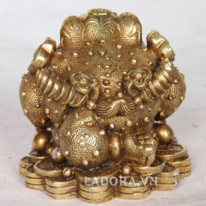 đồ vật trang trí bàn làm việc