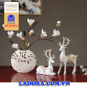 tượng hươu trang trí phòng khách đẹp và ý nghĩa