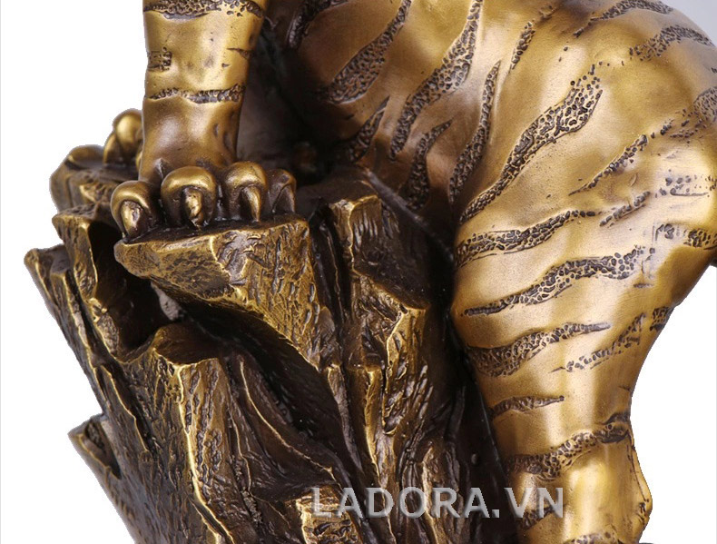 tượng hổ bằng đồng tinh xảo tại ladora shop