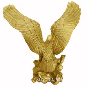 tượng đại bàng bằng đồng trang trí phòng khách tại ladora shop
