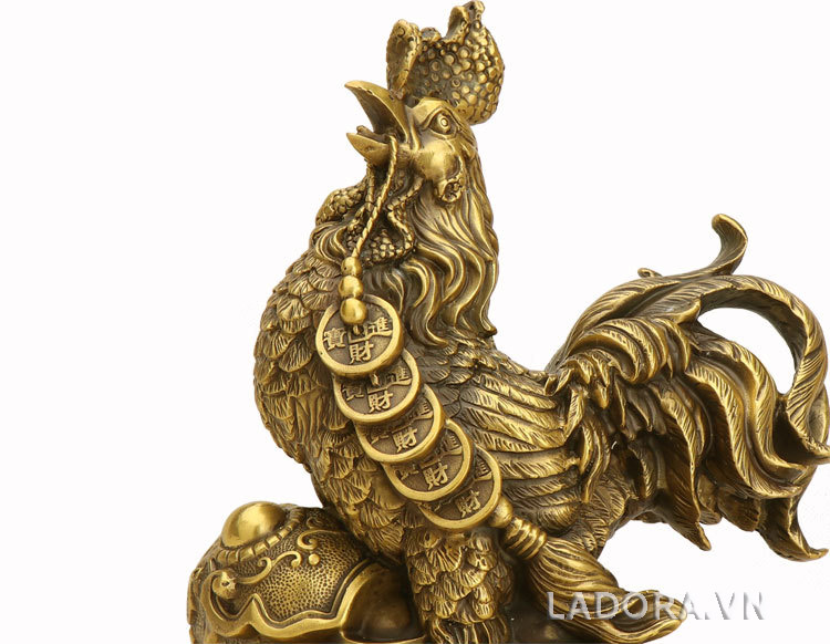 sử dụng tượng gà bằng đồng và ý nghĩa phong thủy