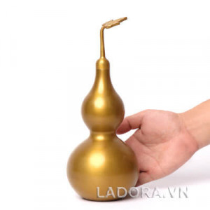 hồ lô đồng phong thủy làm đồ đựng rượu độc đáo