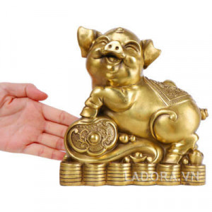 tượng heo đáng yêu tại ladora