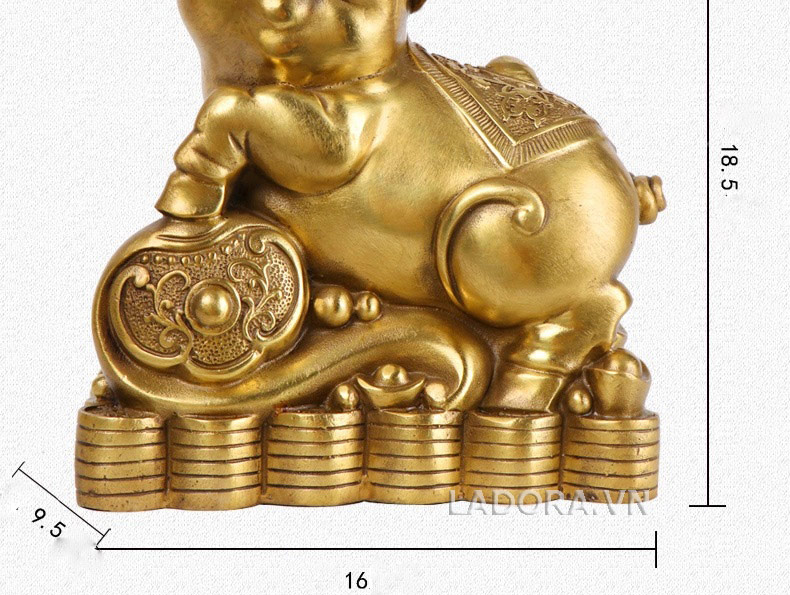 Kích thước tượng con heo tại Ladora