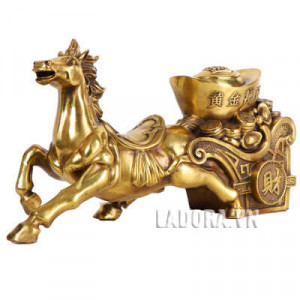 tượng ngựa để bàn bằng đồng tại ladora.com.vn