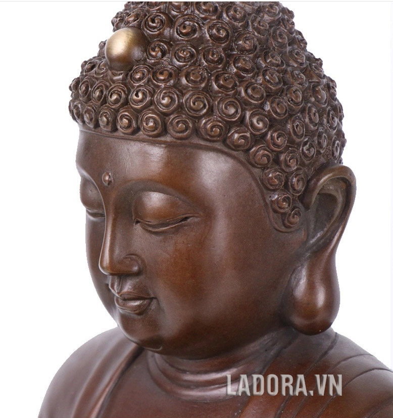 Phật hóa giải tai ương bệnh tật