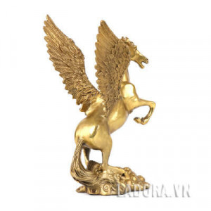 tượng ngựa có cánh trang trí bàn làm việc tại ladora shop