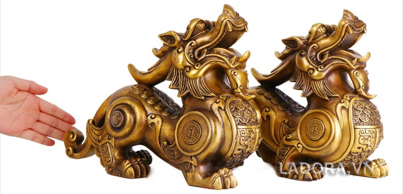 món quà tỳ hưu phong thủy đặc biệt tại ladora shop