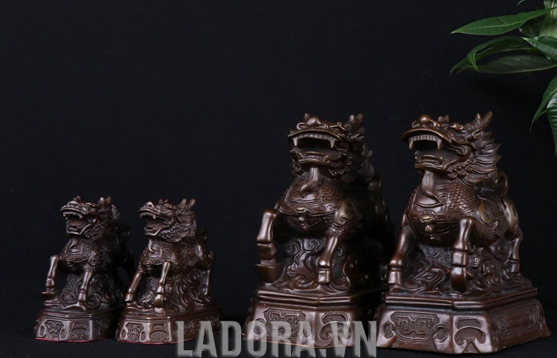 tỳ hưu có thể đặt cạnh két sắt hay trước phòng để tiền bạc - ladora shop