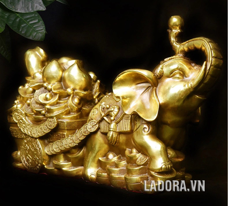 tượng con voi tại ladora shop
