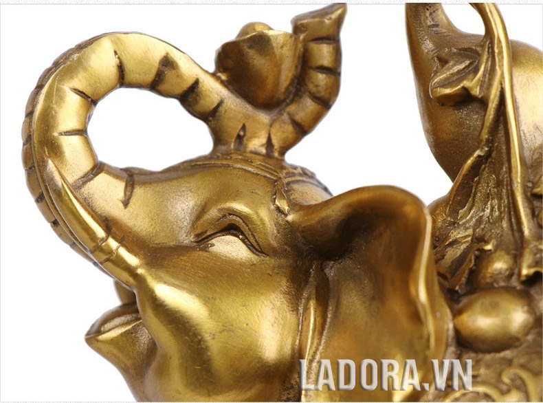 voi mang thỏi vàng trên vòi - shop bán đồ đồng đẹp ladora