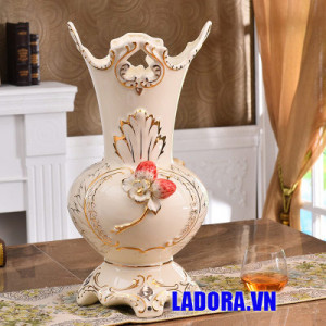 bình hoa gốm sứ cao cấp tại shop đồ decor ở hà nội ladora