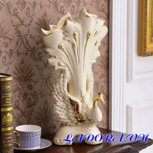 bình hoa gốm sứ sang trọng tại shop bán đồ trang trí nhà ở hà nội ladora