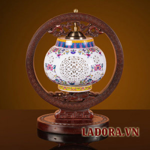 đèn phòng ngủ bằng gỗ tại shop đồ decor ở hà nội ladora