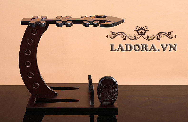 chi tiết và kích thước giá treo ly tại ladora shop đồ decor ở hà nội