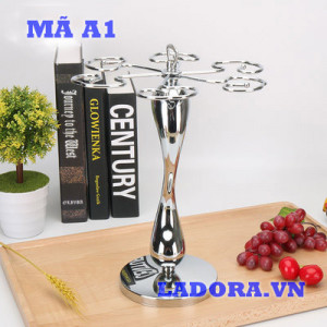 giá treo ly để bàn làm việc tại shop bán đồ decor đẹp tại hà nội