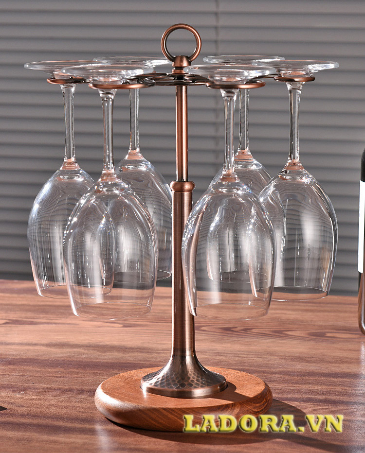 giá treo ly rượu vang tại shop bán đồ trang trí nhà ladora