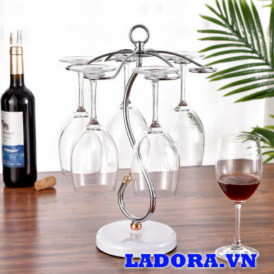 Giá treo ly rượu vang đẹp và thanh lịch tại Shop đồ trang trí nhà Ladora Giá Treo Ly Rượu Vang Đẹp Và Thanh Lịch Tại Shop Đồ Trang Trí Nhà Ladora