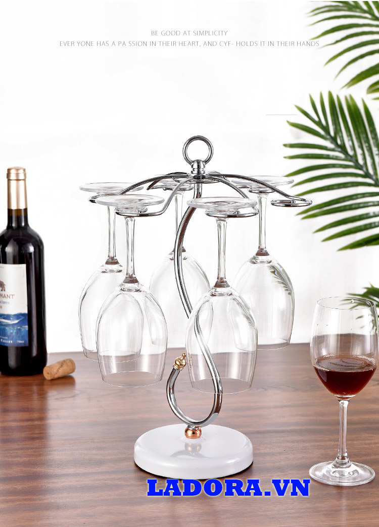 giá để ly đẹp tại shop bán đồ trang trí nhà đẹp ladora