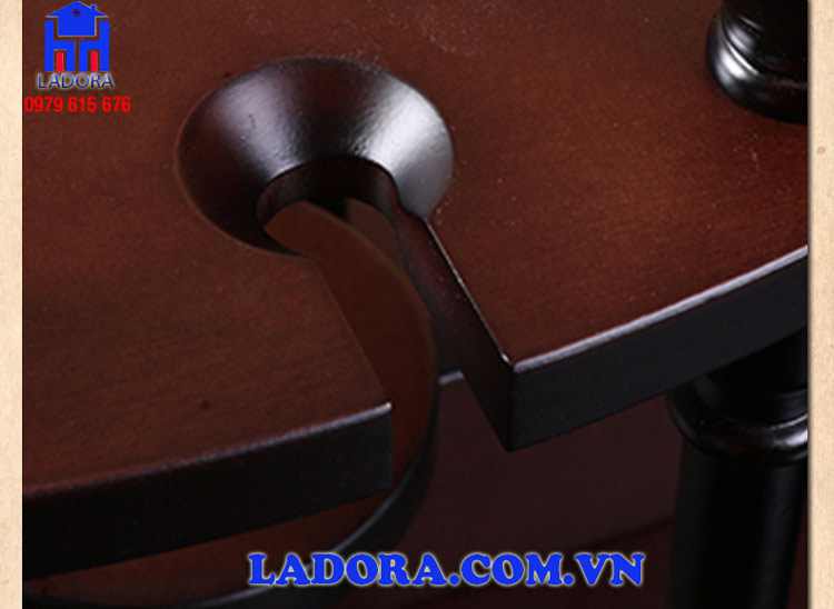 giá treo ly bằng gỗ sang trọng