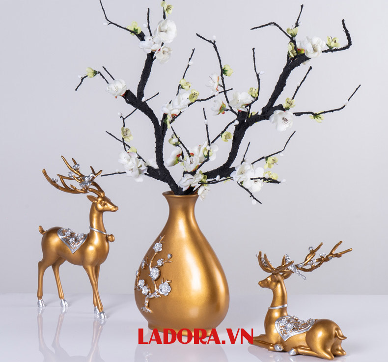 hươu là biểu tượng của sung túc và trường thọ - ladora shop