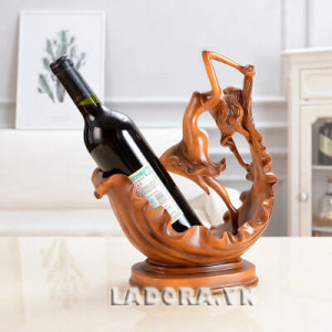 kệ đựng rượu vang đẹp tại shop bán đồ trang trí nội thất ladora