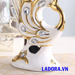 lọ hoa con chim công tại shop bán đồ trang trí nhà ở hà nội ladora