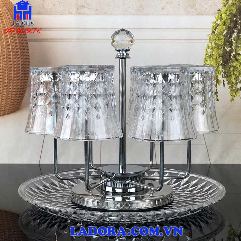 Mời bạn xem mẫu Giá để cốc GC001 tại Shop đồ decor đẹp Ladora.