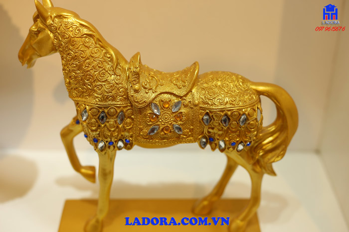 tượng ngựa không thể thiếu cho các doanh nhân