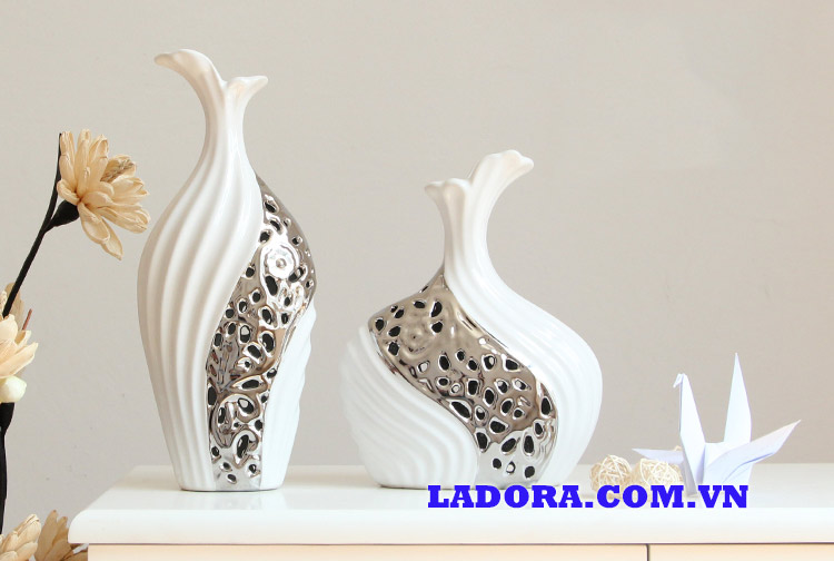 bình hoa gốm sứ decor đẹp tại ladora.com.vn