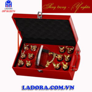 bộ ly rượu 12 con giáp tại ladora