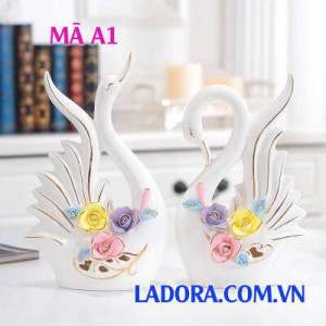 quà mừng cưới ý nghĩa chim thiên nga tại ladora shop