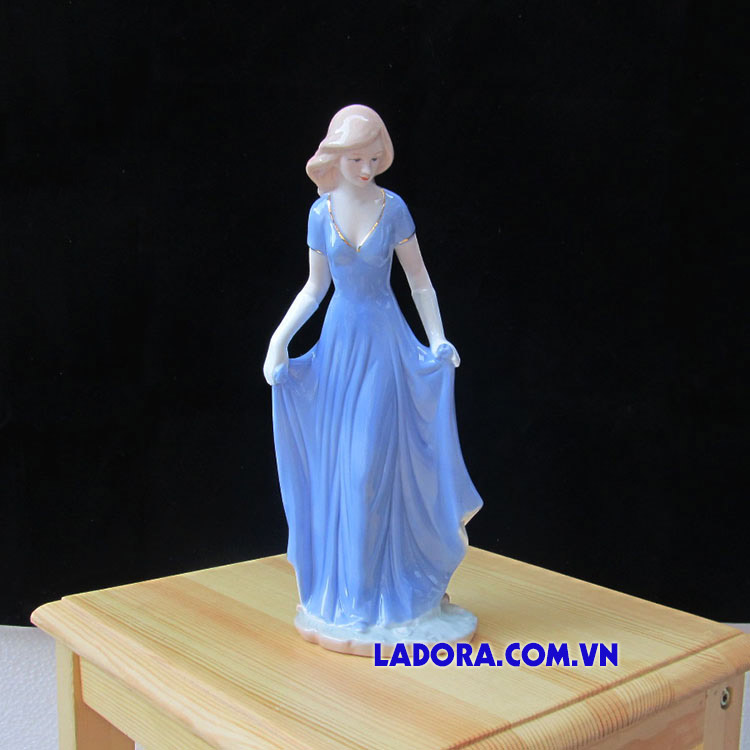 thiếu nữ gốm sứ trang trí nhà đẹp tại ladora shop ở hà nội