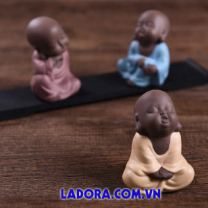 tượng decor 3 chú tiểu ngủ gật tại ladora shop ở hà nội