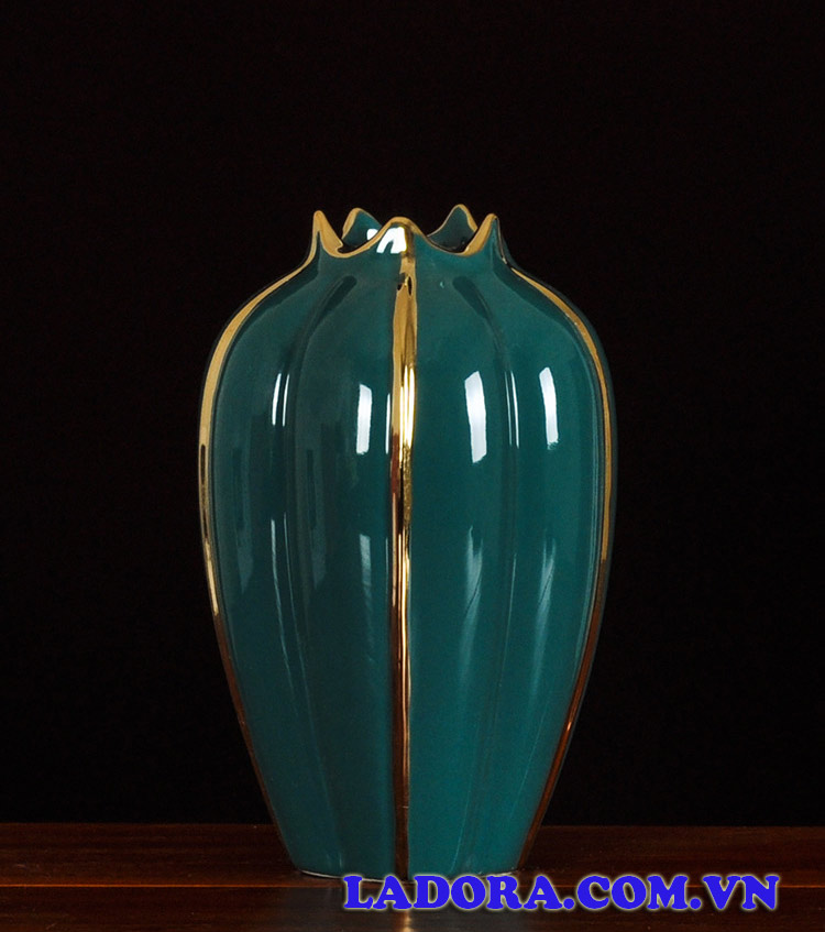 tạo hình như một đóa hoa khoe sắc - ladora.com.vn