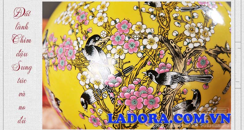 bình hoa với họa tiết cổ điển sang trọng tại ladora shop đồ decor trang trí