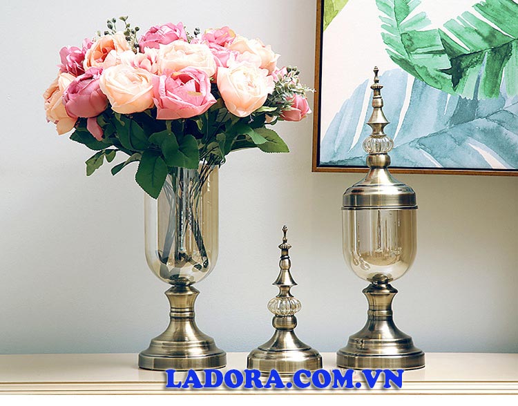 đồ trang trí phòng khách sang trọng tại ladora shop 