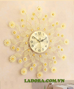 đồng hồ trang trí phòng khách tại shop đồ decor ladora ở hà nội