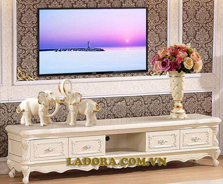 lọ hoa trang trí kệ tivi tại ladora shop