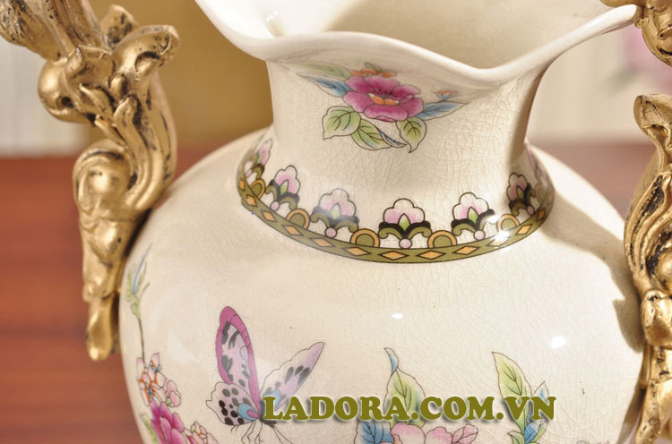 bình hoa đẹp tại shop bán đồ trang trí nhà ladora