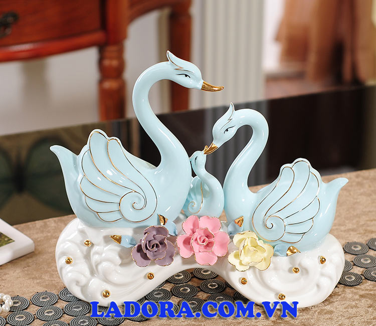 Chim thiên nga trang trí nội thất tại ladora shop