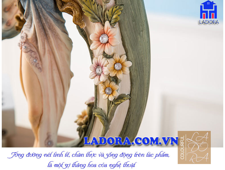 từng đường nét chân thực và sống động trên sản phẩm tại Ladora shop